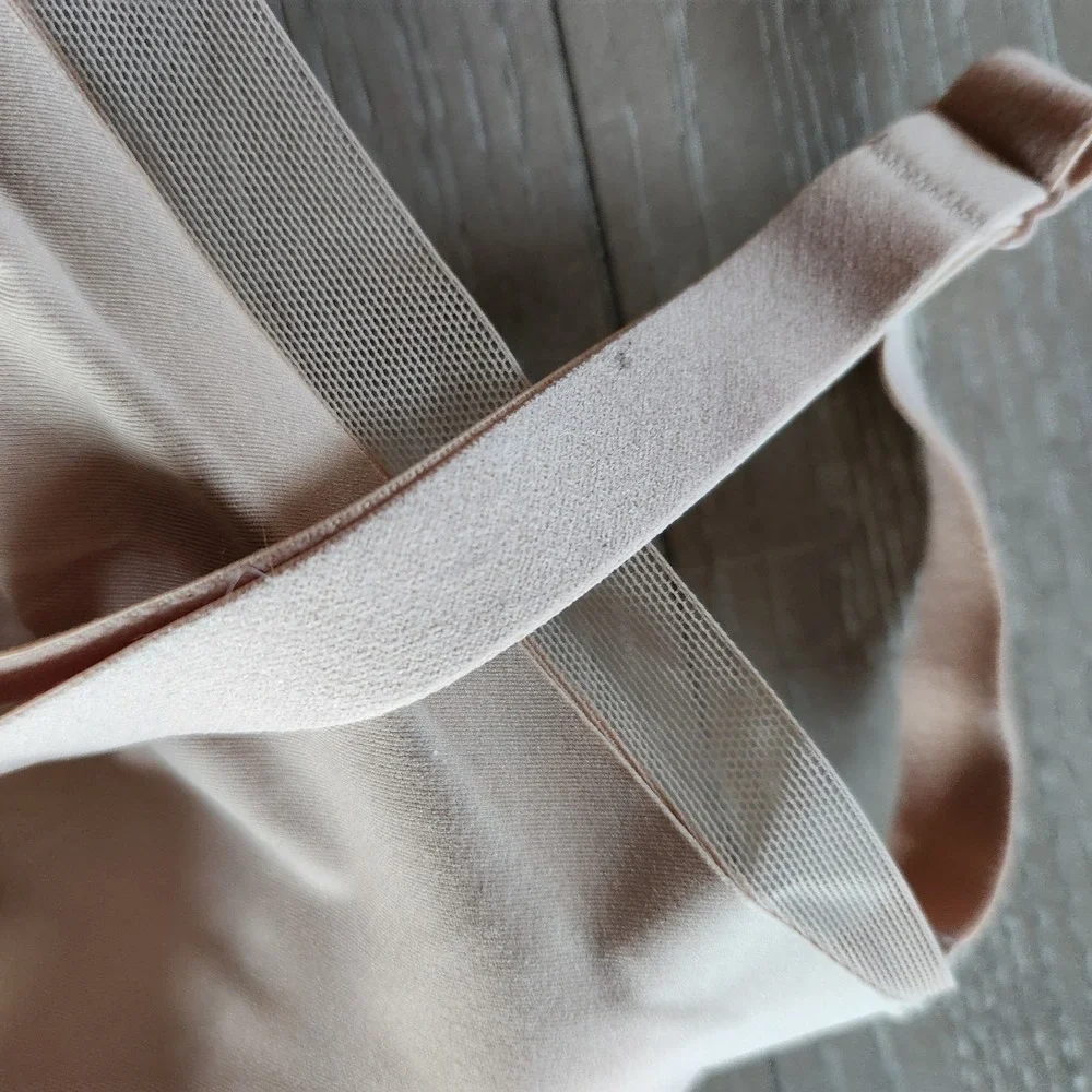 Honeylove CrossOver Bra‎ Sand / Beige Size XL Wireless